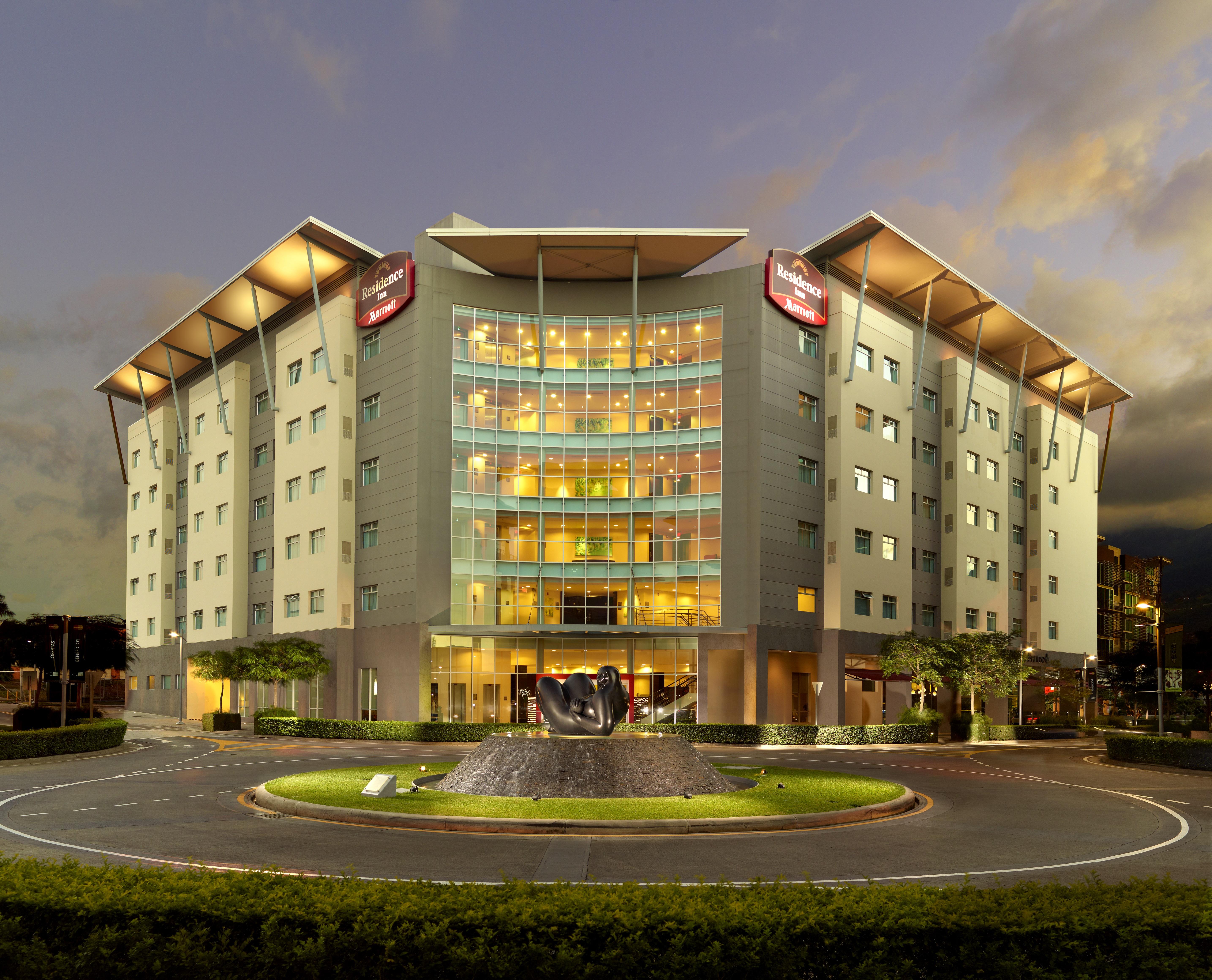 Residence Inn By Marriott San Jose Escazu Ngoại thất bức ảnh