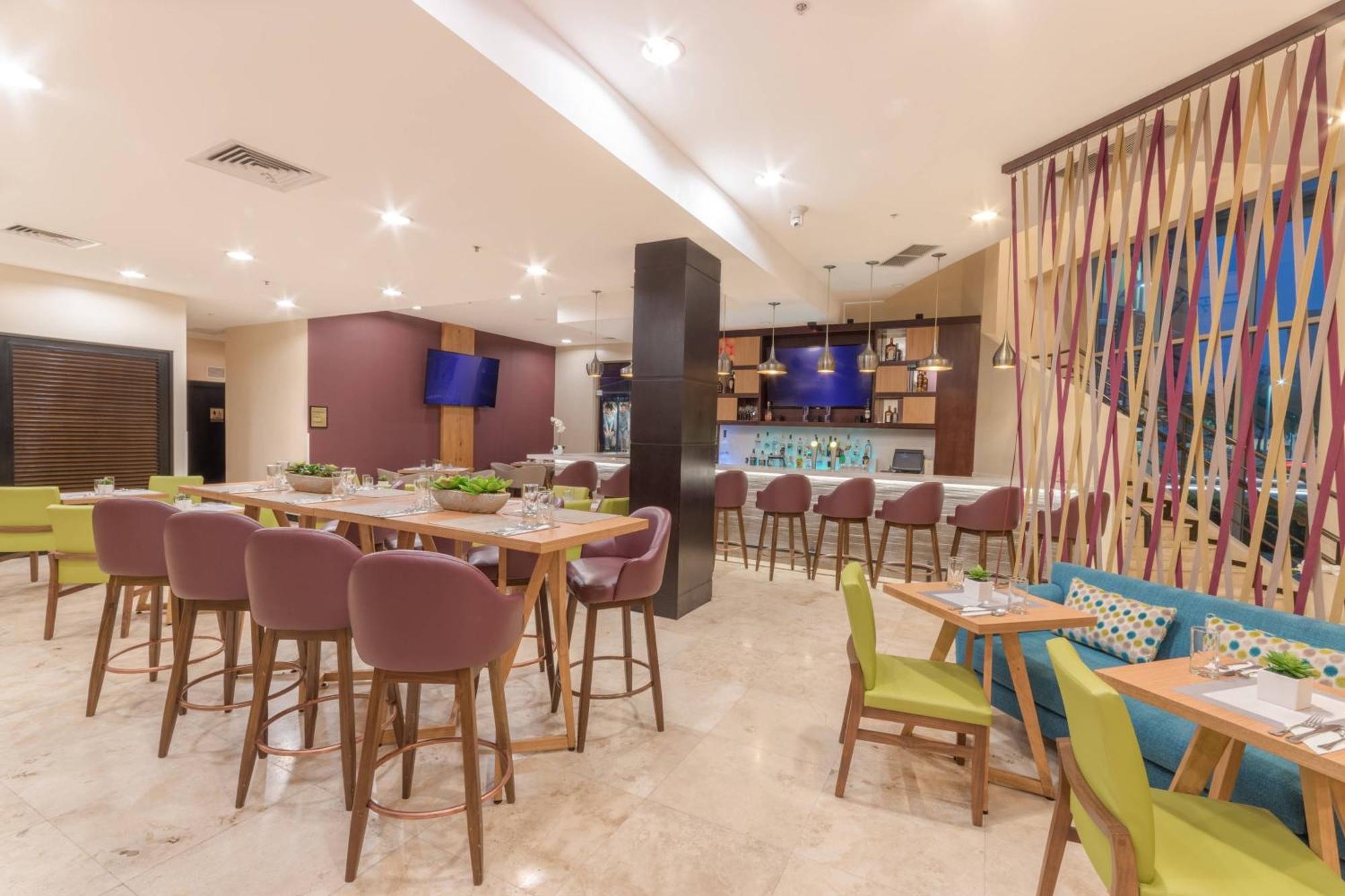 Residence Inn By Marriott San Jose Escazu Ngoại thất bức ảnh