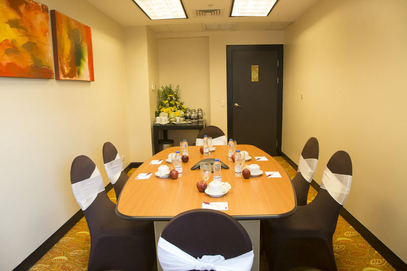 Residence Inn By Marriott San Jose Escazu Ngoại thất bức ảnh